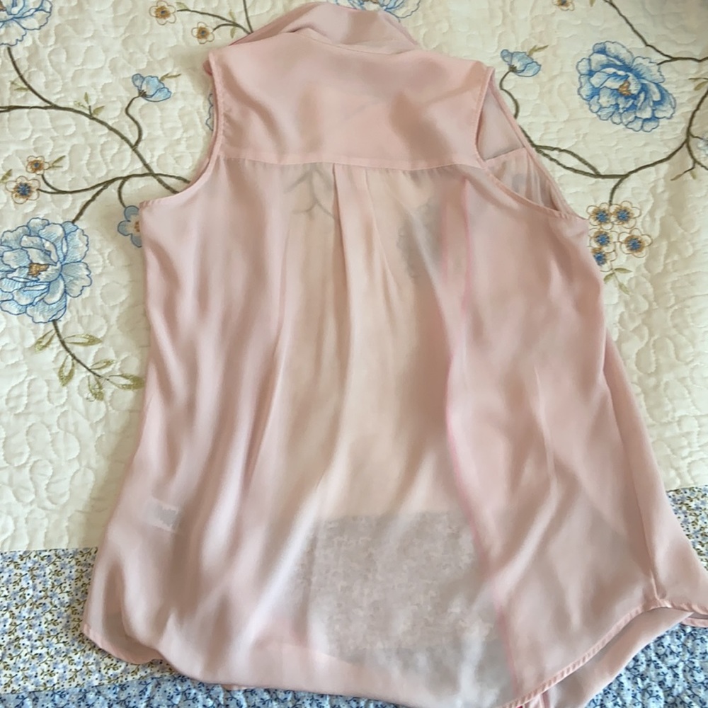 Express button down tank - Picture 2 of 3